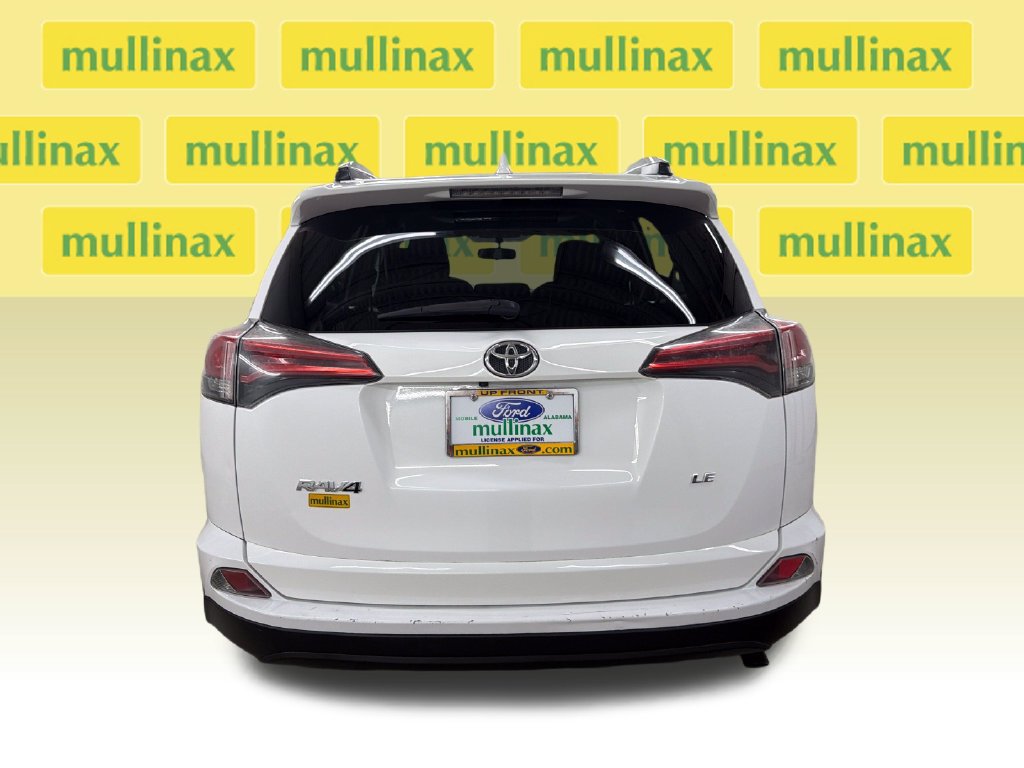 Used 2016 Toyota RAV4 LE FWD image 6