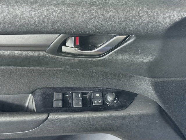 Used 2020 MAZDA CX-5 Sport FWD image 23
