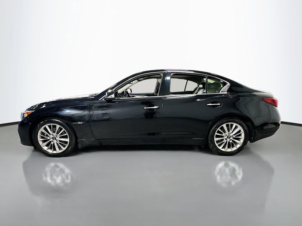 Used 2019 INFINITI Q50 Luxe AWD/4WD image 5