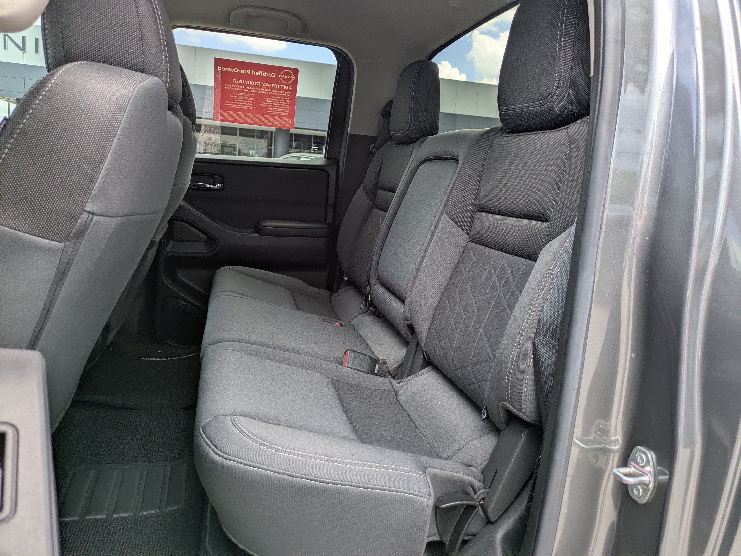 Certified 2025 Nissan Frontier SV AWD/4WD image 14