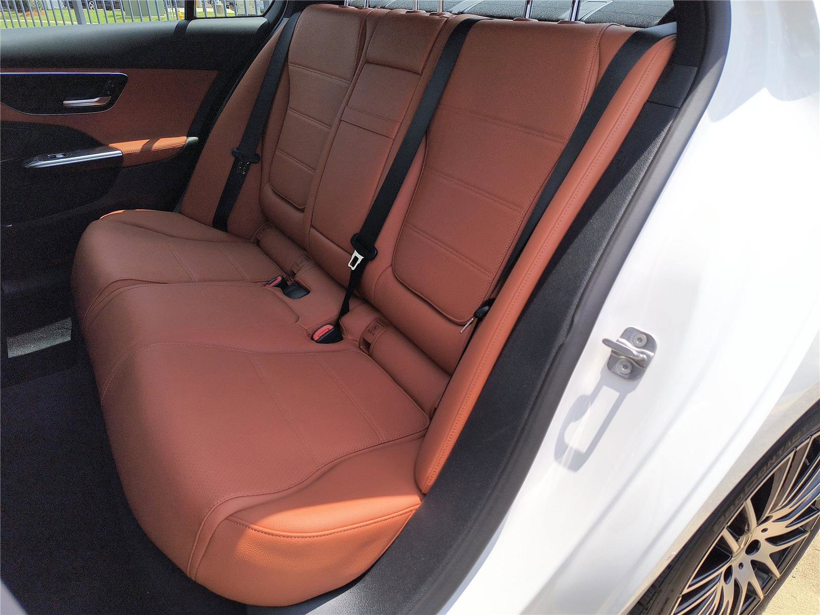 New 2025 Mercedes-Benz C 300 Sedan image 14