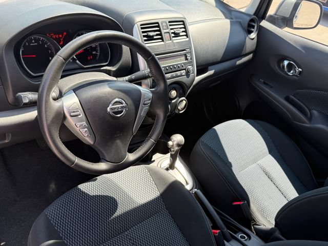 Used 2014 Nissan Versa Note SV FWD image 11
