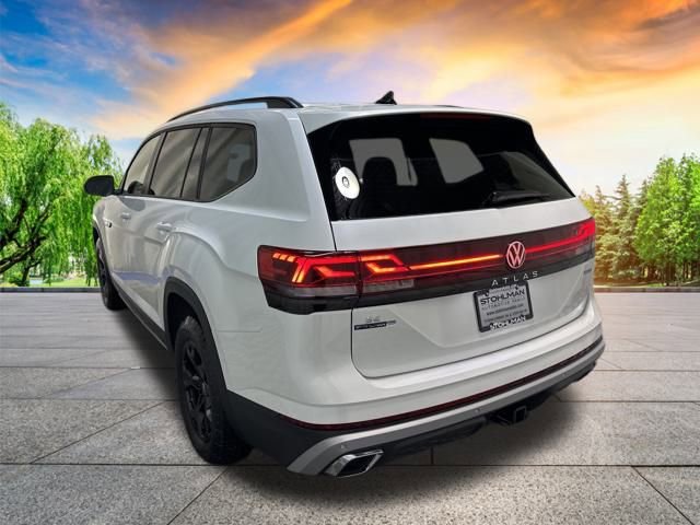 New 2026 Volkswagen Atlas Peak Edition image 6