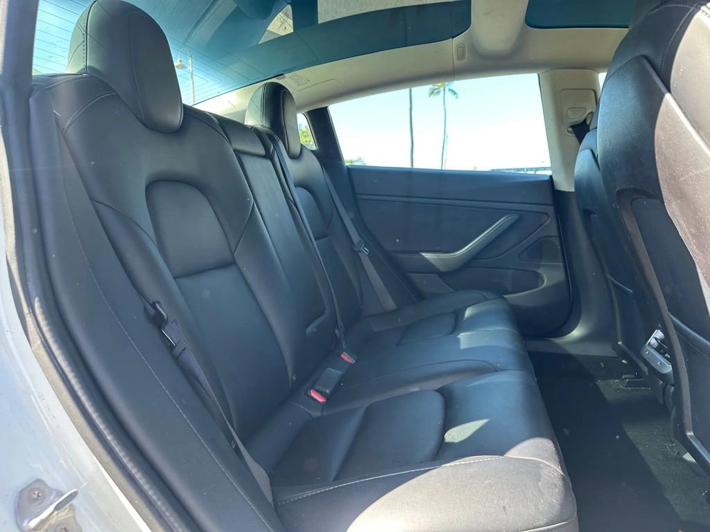 Used 2020 Tesla Model 3 Long Range image 12