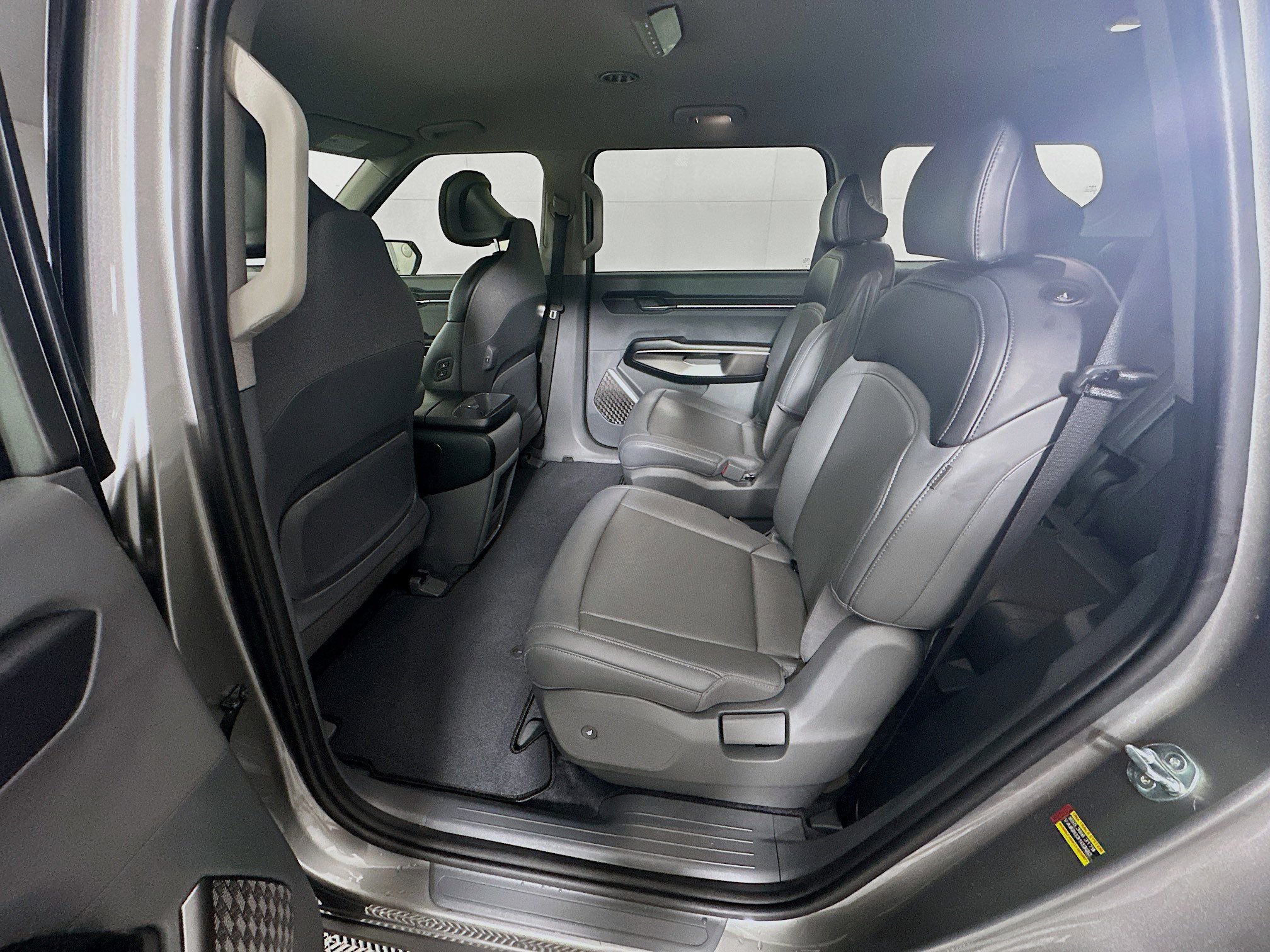 Used 2024 Kia EV9 Light Long Range image 28