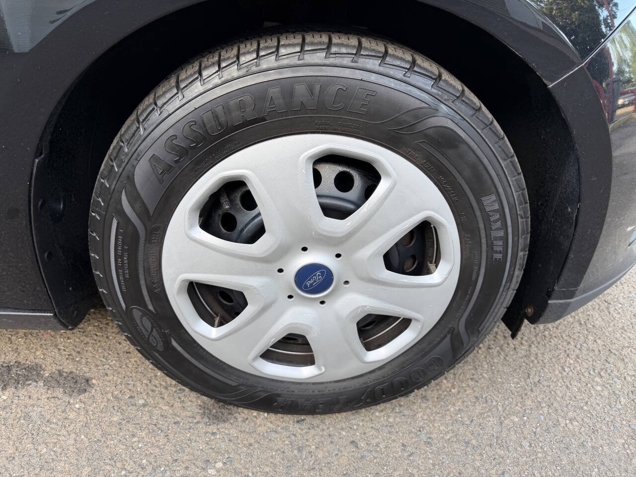 Used 2018 Ford Focus S FWD image 35