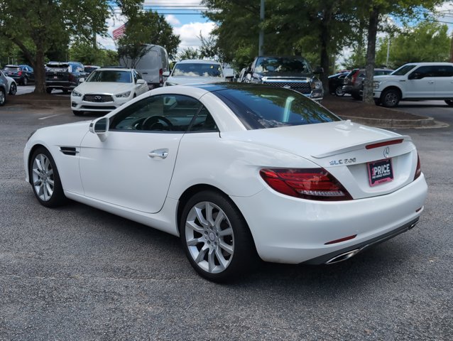 Used 2017 Mercedes-Benz SLC 300 image 8