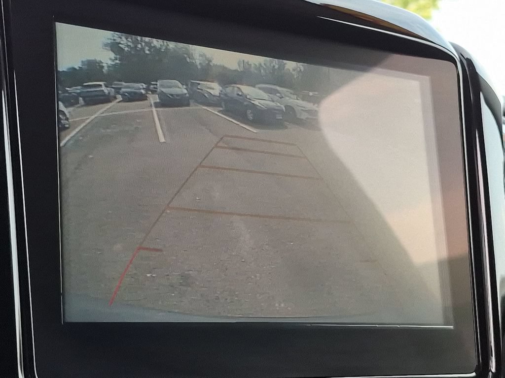 Used 2019 Chevrolet Traverse LT AWD/4WD image 20