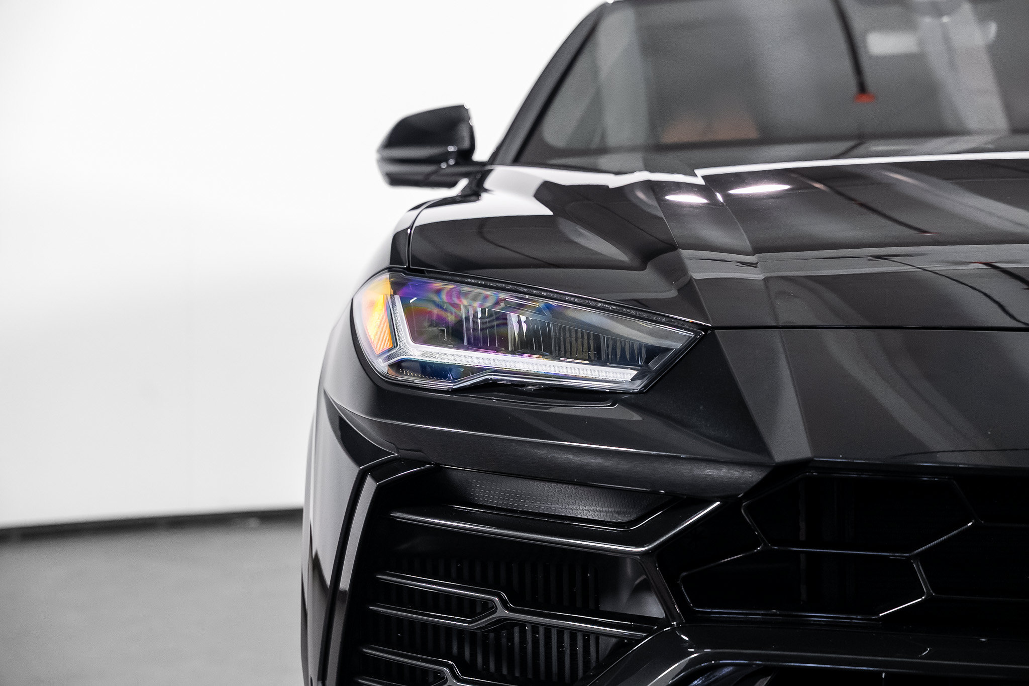 Used 2019 Lamborghini Urus AWD/4WD image 6