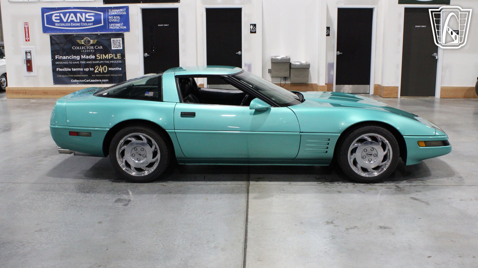 Used 1991 Chevrolet Corvette Coupe RWD image 26