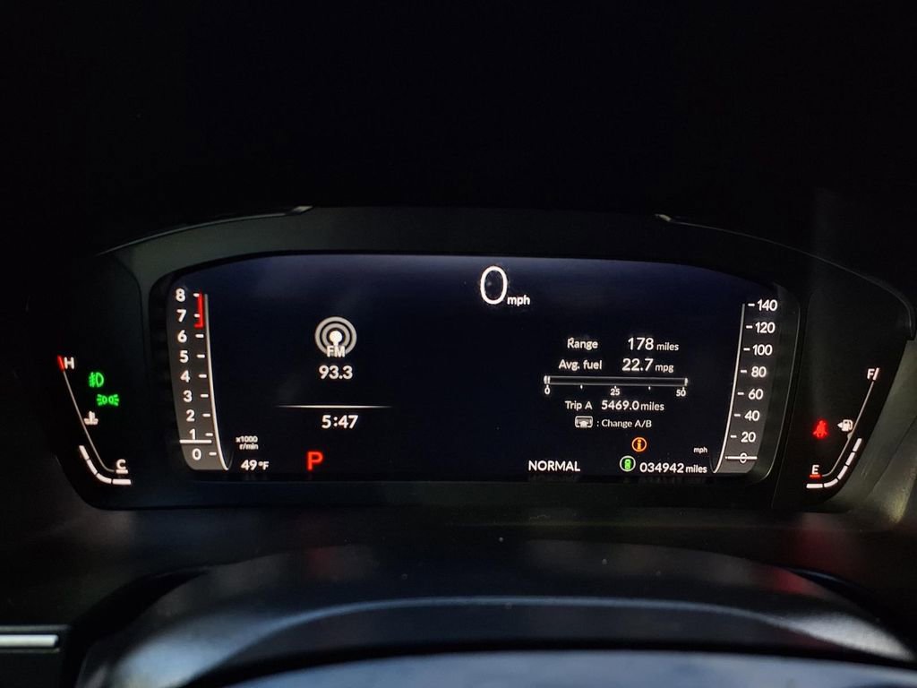 Certified 2025 Honda Pilot Elite image 18