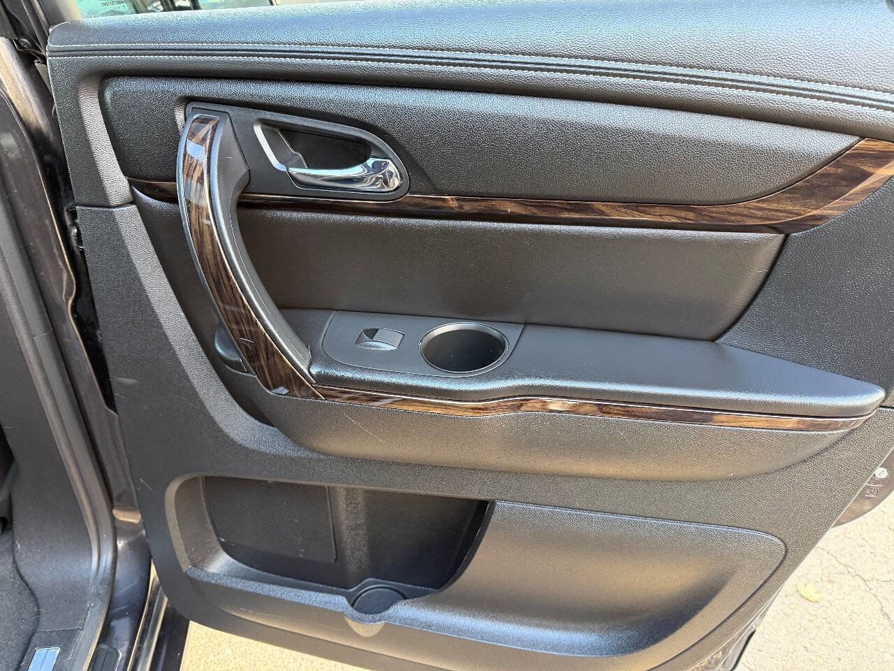 Used 2016 GMC Acadia Denali image 18