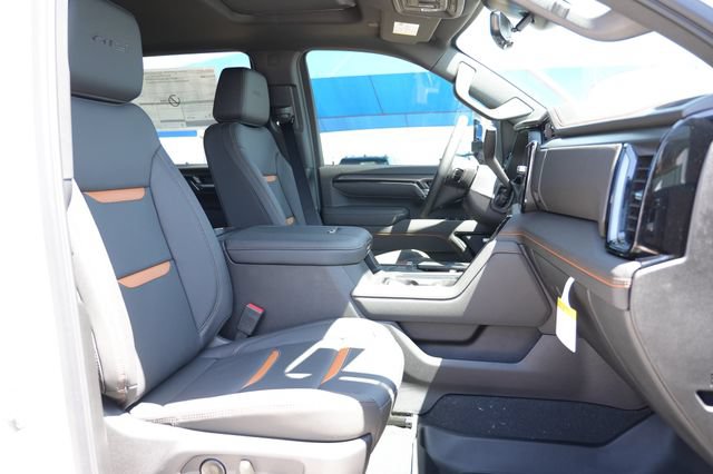 New 2026 GMC Sierra 2500 AT4 w/ AT4 Premium Plus Package AWD/4WD image 10
