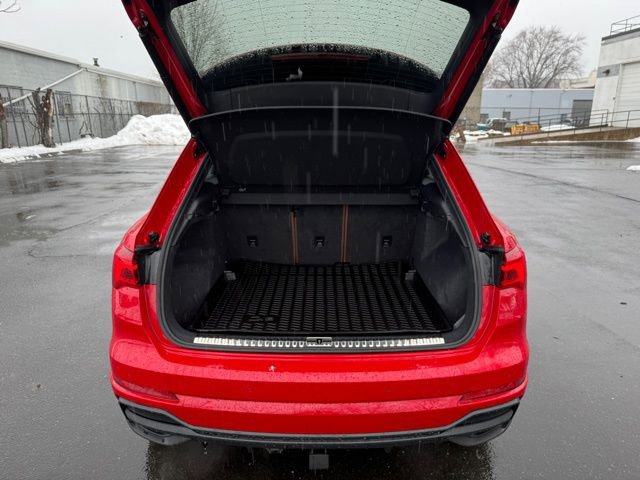 Used 2023 Audi Q3 2.0T Premium Plus w/ Premium Plus Package image 10