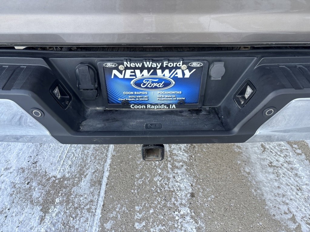 Used 2023 Ford F150 Lariat w/ Max Trailer Tow Package image 11