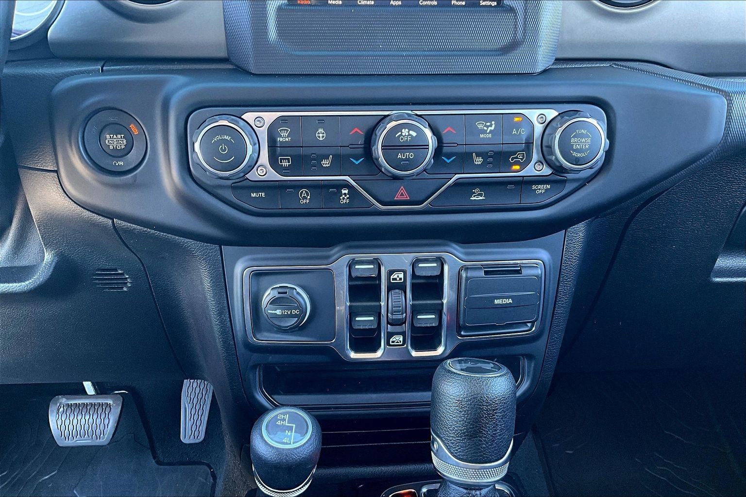 Used 2021 Jeep Wrangler Unlimited Willys image 23