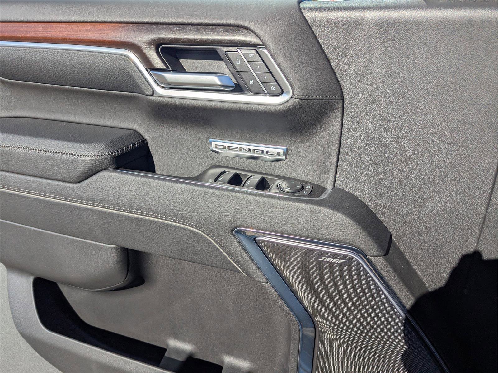 New 2026 GMC Sierra 1500 Denali w/ Denali Reserve Package image 20