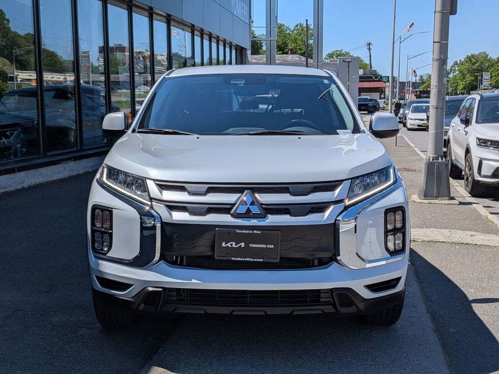 Used 2023 Mitsubishi Outlander Sport SE AWD/4WD image 3