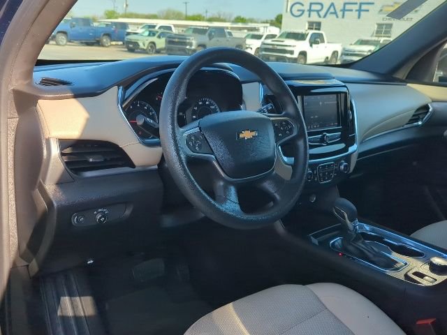 Certified 2023 Chevrolet Traverse LS image 4
