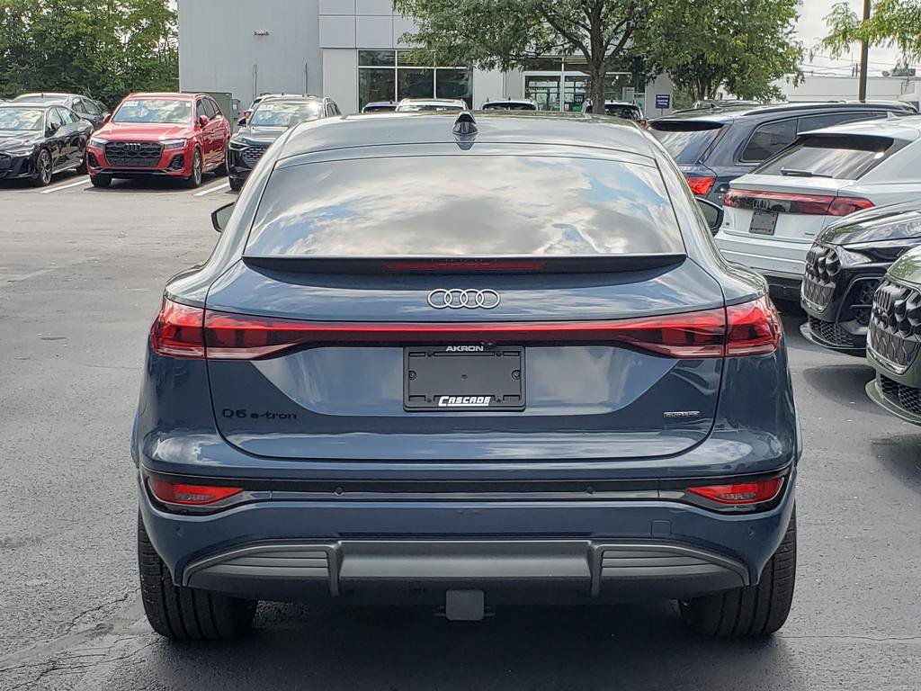 New 2027 Audi Q6 e-tron Prestige AWD/4WD image 4