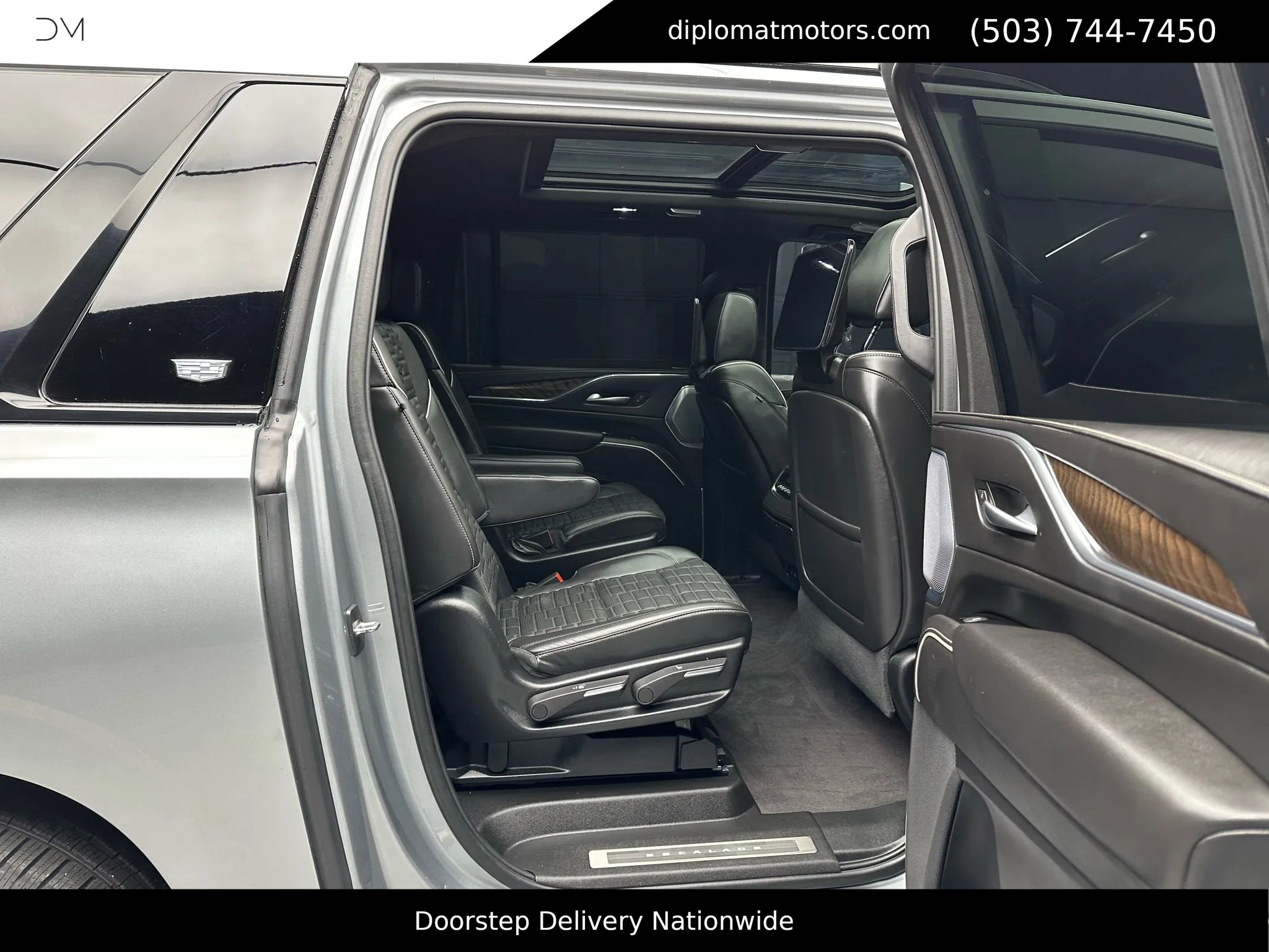 Used 2023 Cadillac Escalade ESV Sport Platinum w/ LPO, ONYX Package image 20