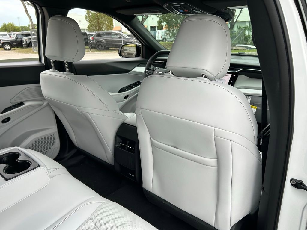 New 2026 Jeep Cherokee Limited image 42