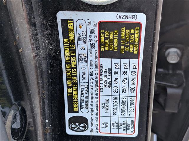 Used 2014 MAZDA MAZDA3 i Sport FWD image 16