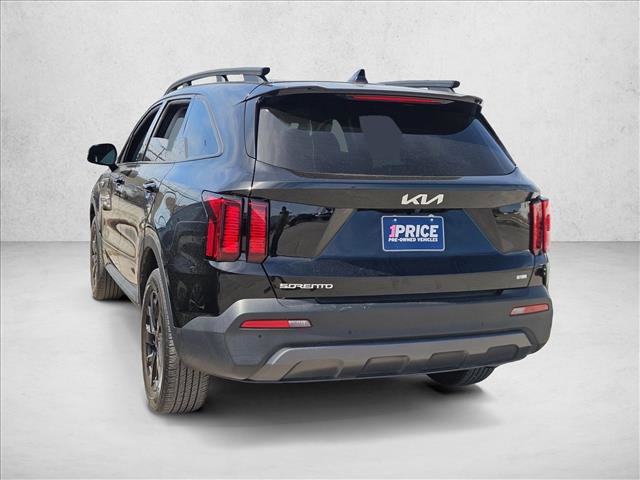 Used 2023 Kia Sorento S image 5