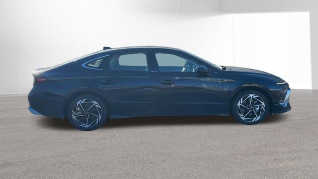 New 2026 Hyundai Sonata SEL AWD/4WD image 10
