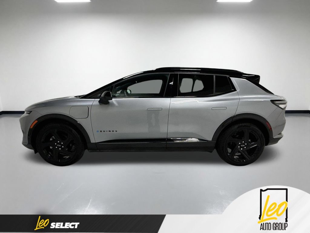 Used 2026 Chevrolet Equinox EV RS w/ Convenience Package II FWD image 11