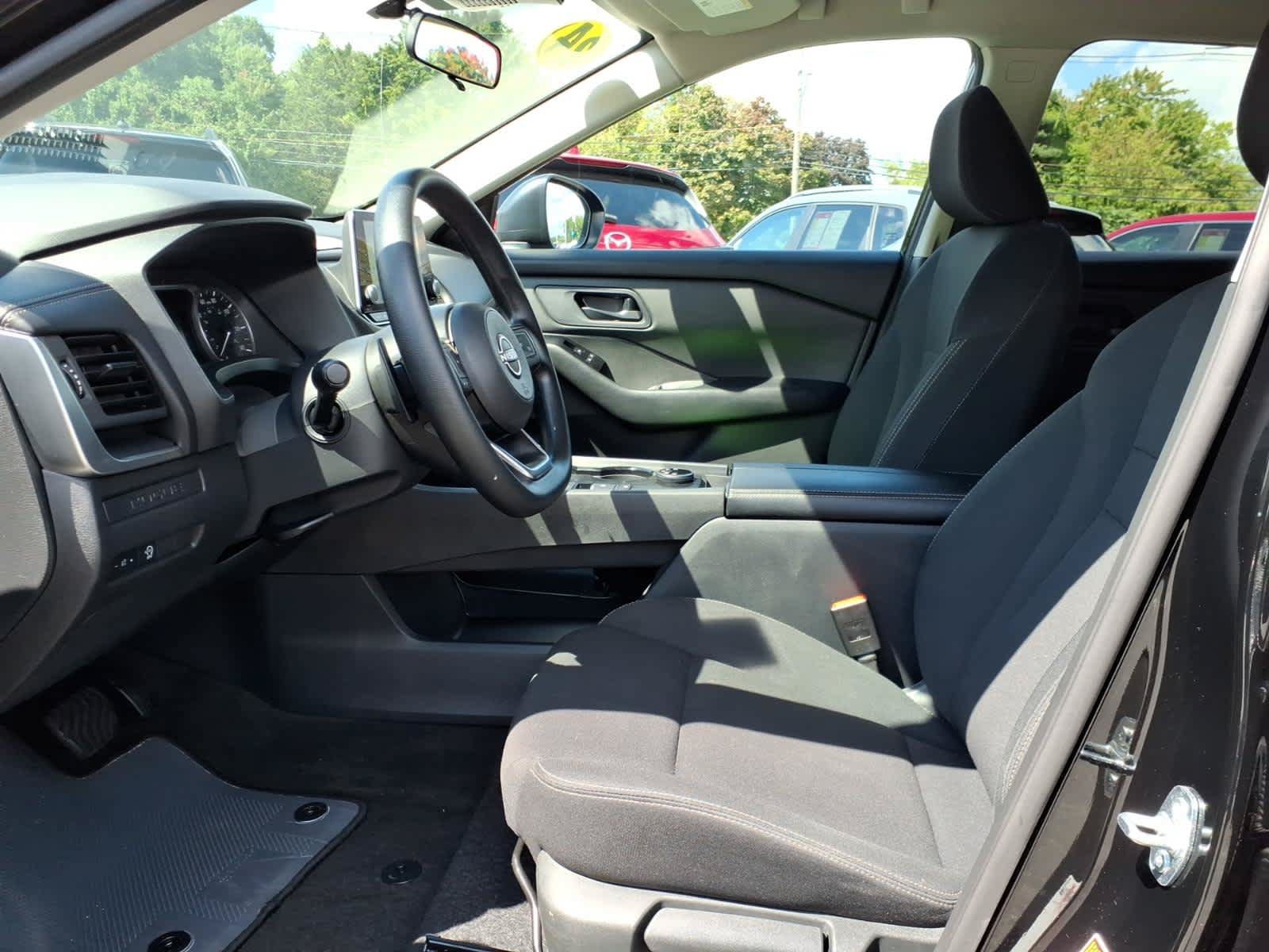 Certified 2024 Nissan Rogue S AWD/4WD image 11