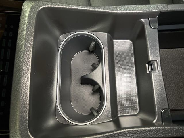 Used 2023 Subaru Solterra AWD image 28