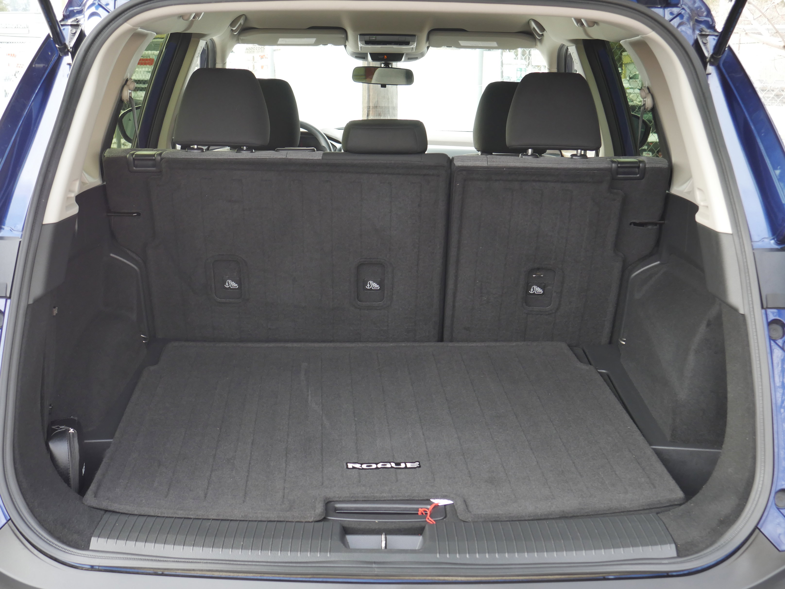 Certified 2023 Nissan Rogue SV image 19