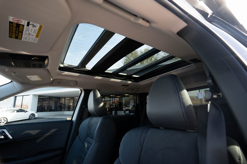 New 2026 Mitsubishi Outlander LE AWD/4WD image 20