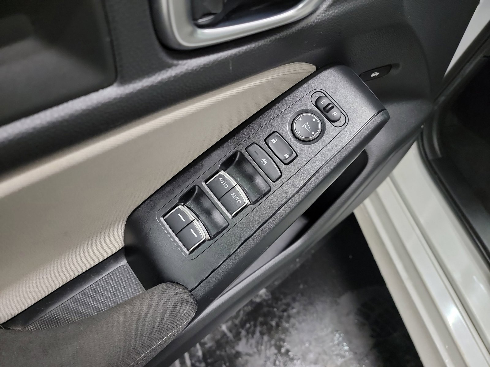 Used 2023 Honda Civic LX image 14