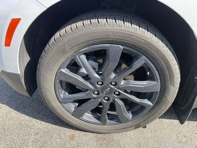 Used 2023 Chevrolet Equinox RS w/ RS Leather Package AWD/4WD image 2