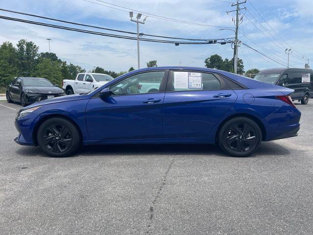 Used 2022 Hyundai Elantra SEL FWD image 5