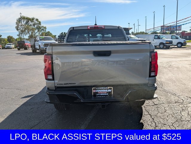 Used 2024 Chevrolet Colorado Z71 w/ Z71 Convenience Package 2 AWD/4WD image 7