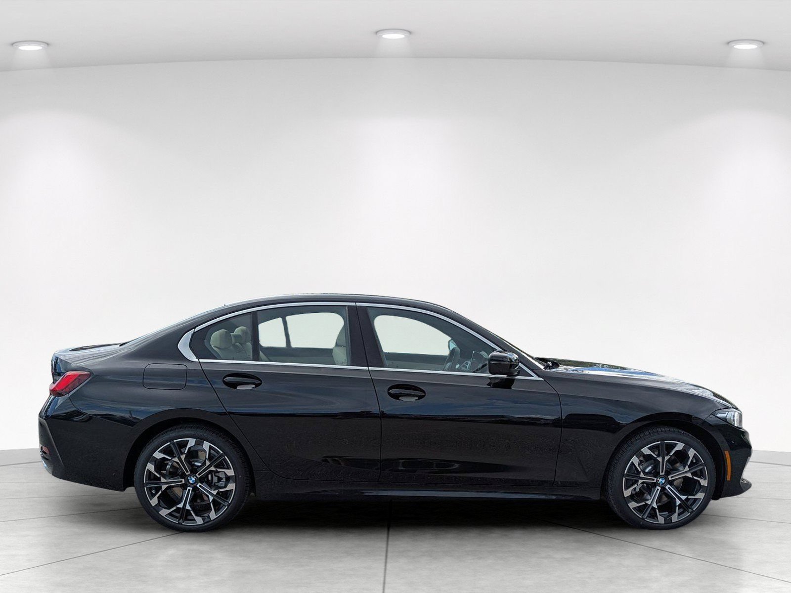 New 2026 BMW 330i xDrive Sedan w/ Premium Package AWD/4WD image 8