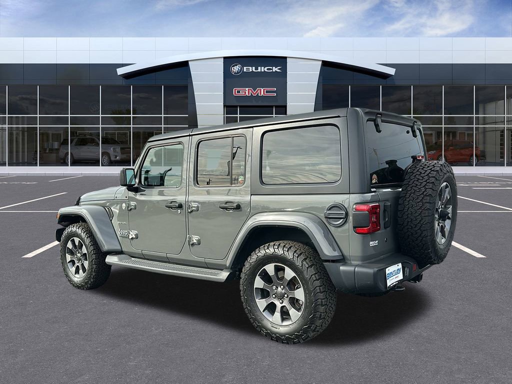 Used 2018 Jeep Wrangler Unlimited Sahara image 3