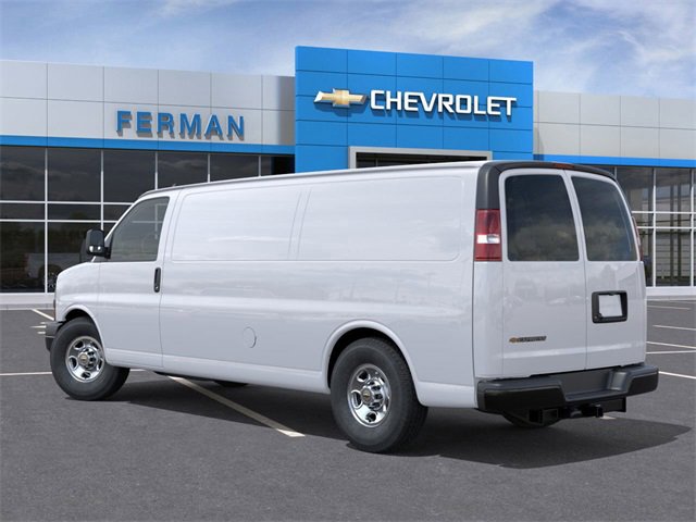 New 2025 Chevrolet Express 3500 Extended w/ Driver Convenience Package image 4