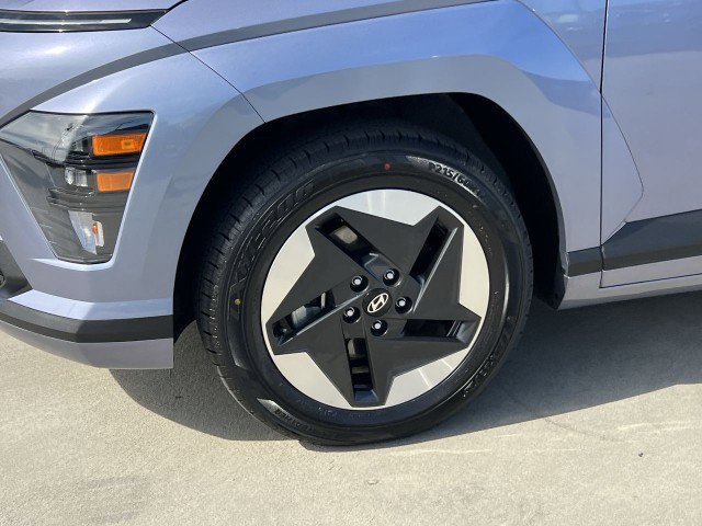 Used 2024 Hyundai Kona SEL image 33