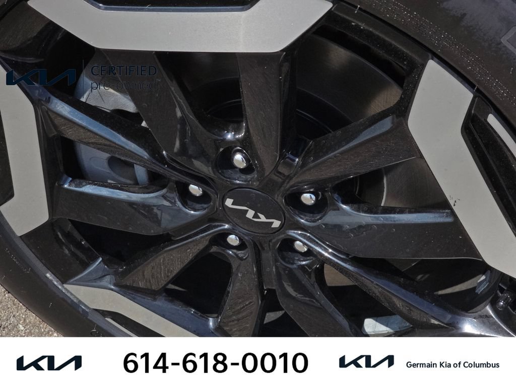 Certified 2024 Kia Telluride S w/ S Sunroof Package AWD/4WD image 12