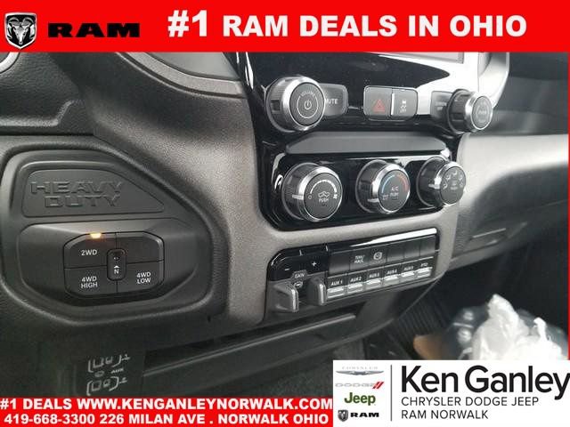 New 2026 RAM 5500 Tradesman w/ Chrome Appearance Group image 16