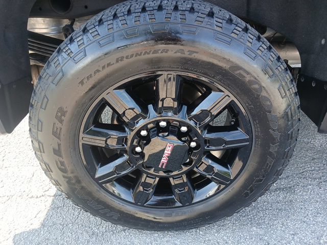 Used 2025 GMC Sierra 2500 AT4 w/ AT4 Premium Plus Package AWD/4WD image 61