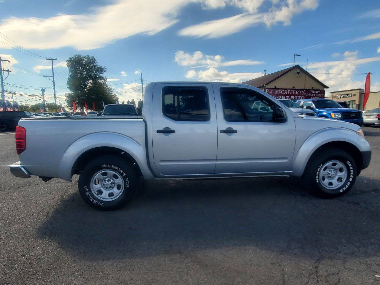 Used 2015 Nissan Frontier S image 7