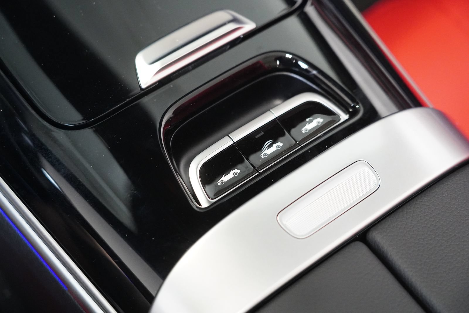 New 2027 Mercedes-Benz CLE 450 4MATIC Cabriolet image 32