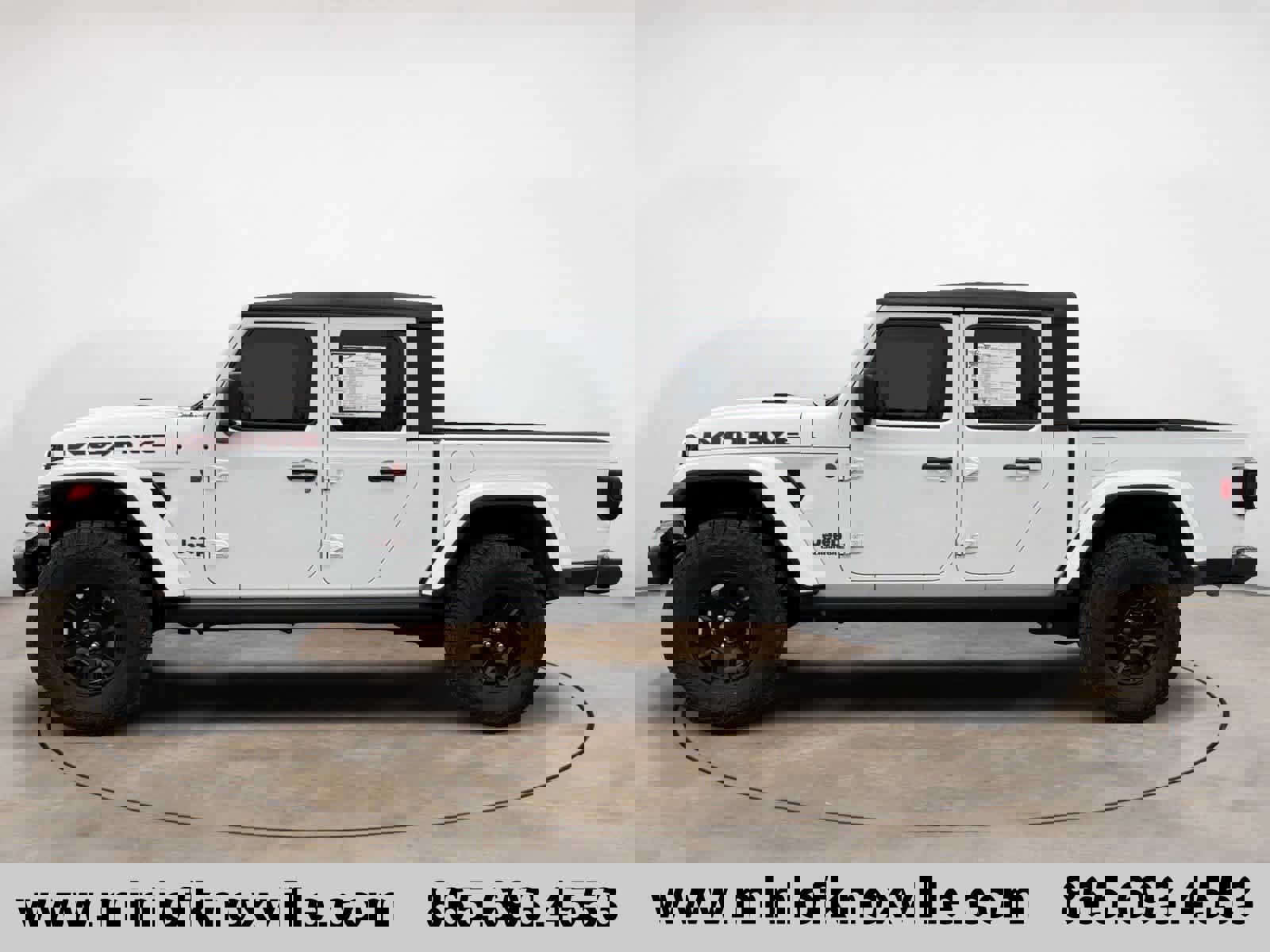 Used 2023 Jeep Gladiator Mojave w/ Cold Weather Group image 6