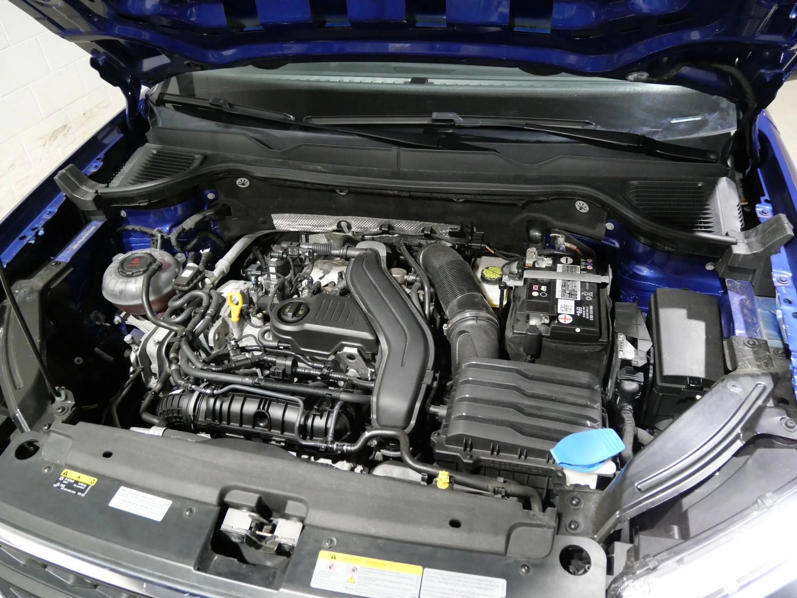Used 2023 Volkswagen Taos SE FWD image 27