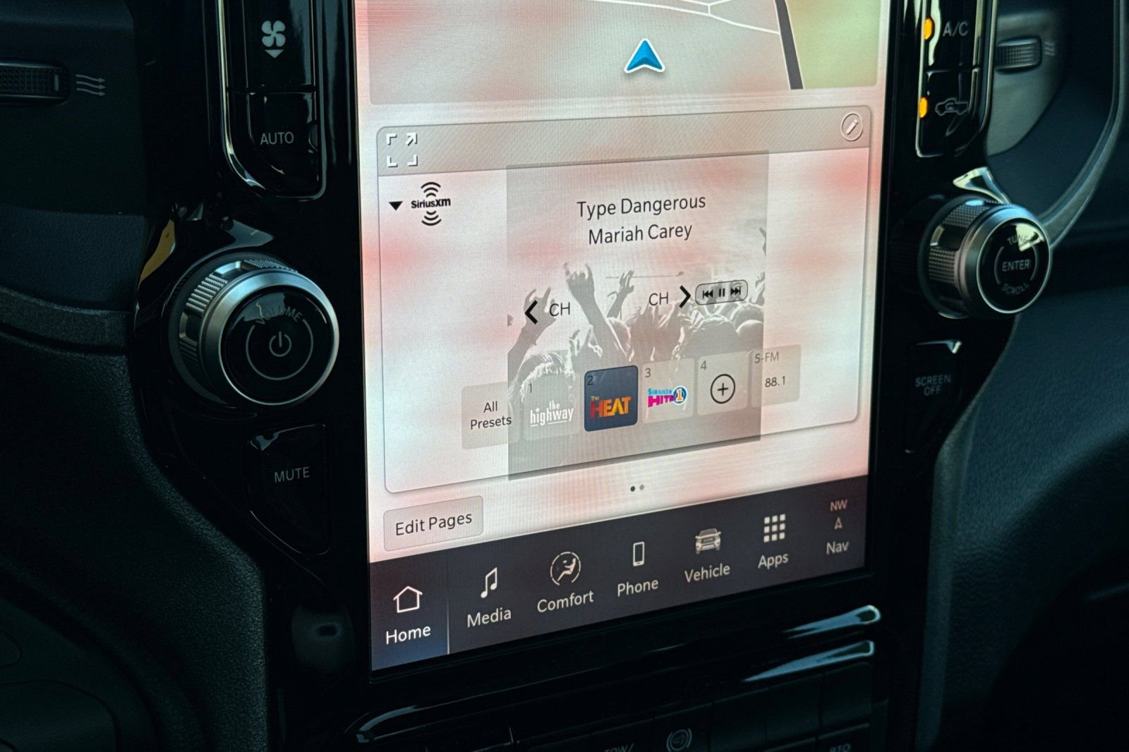 New 2025 RAM 5500 Tradesman image 18